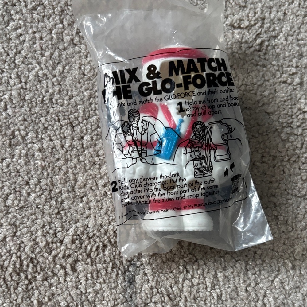 Glo-Force Mix & Match Action Figure - Red and Blue